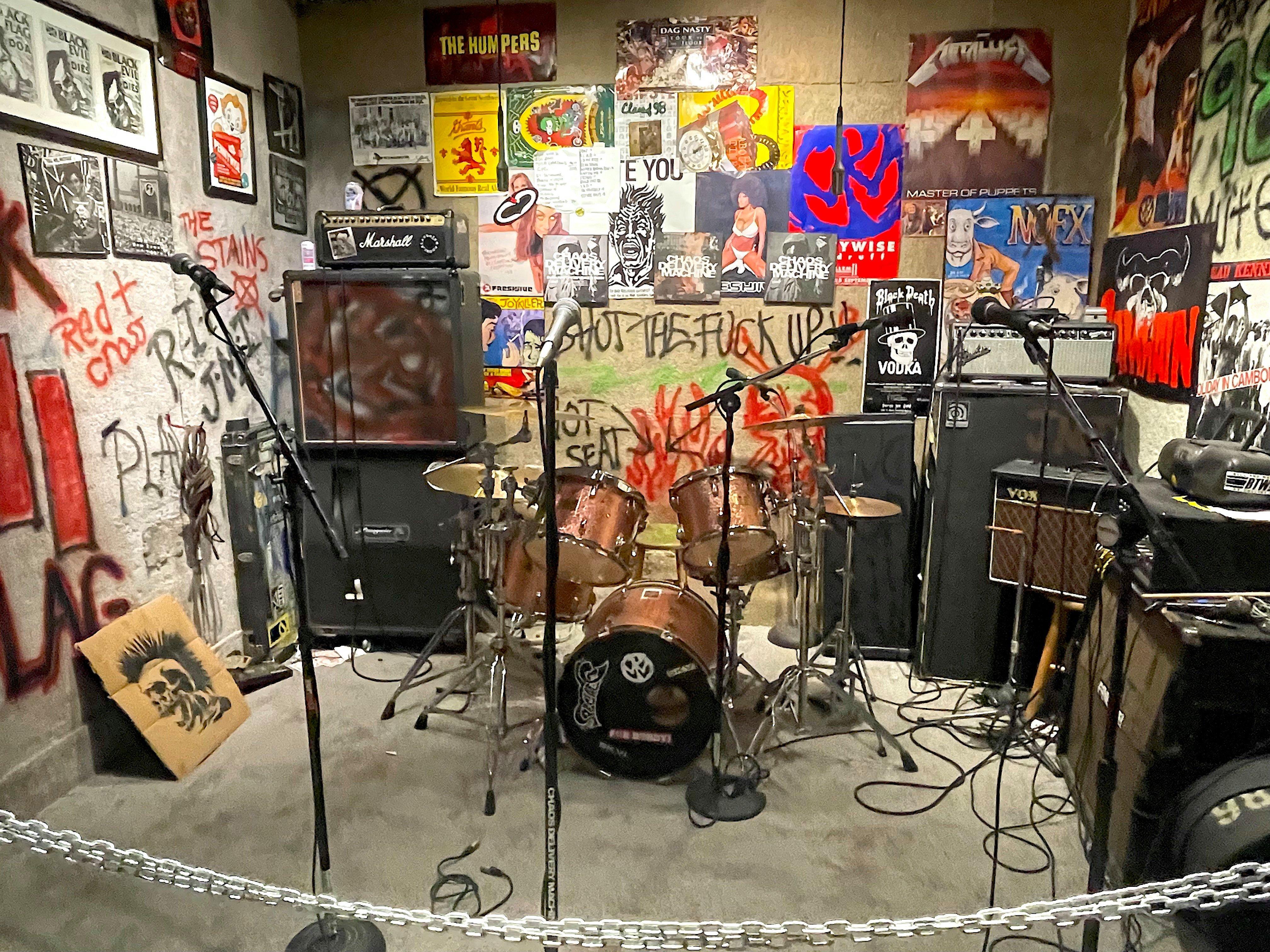 Inside The Punk Rock Museum In Las Vegas: "A Mecca For Memories ...